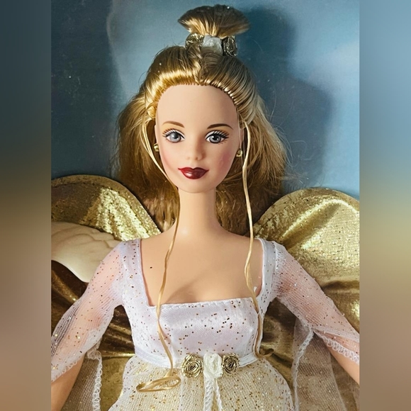 Vintage Angelic inspiration barbie doll - Picture 6 of 8